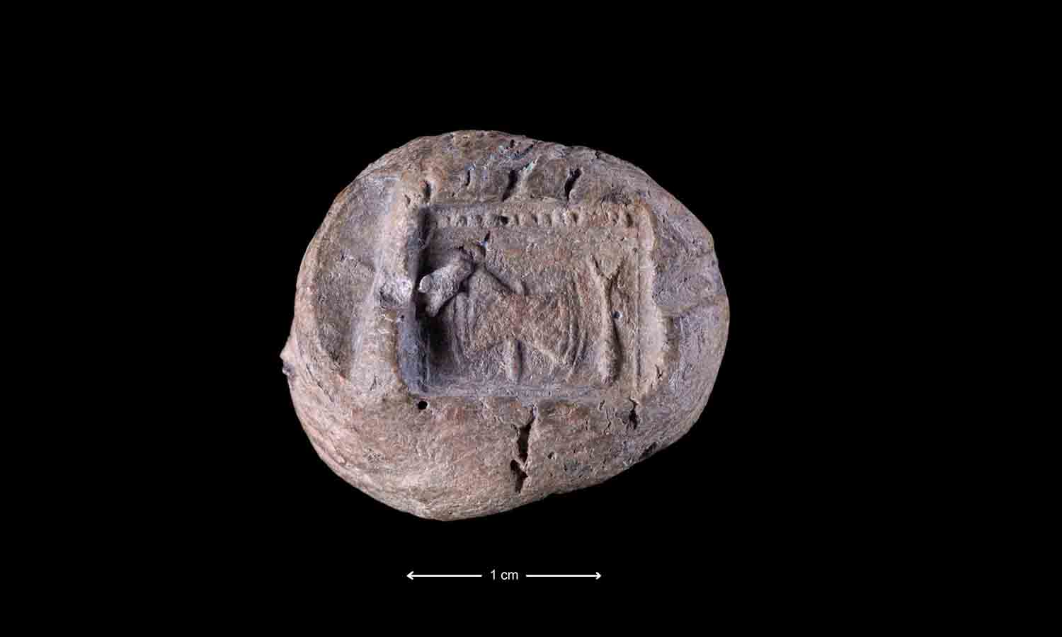 Middle Bronze Age (19th-18th century BC). Clay administrative document associated with the Minoan palace of Knossos.