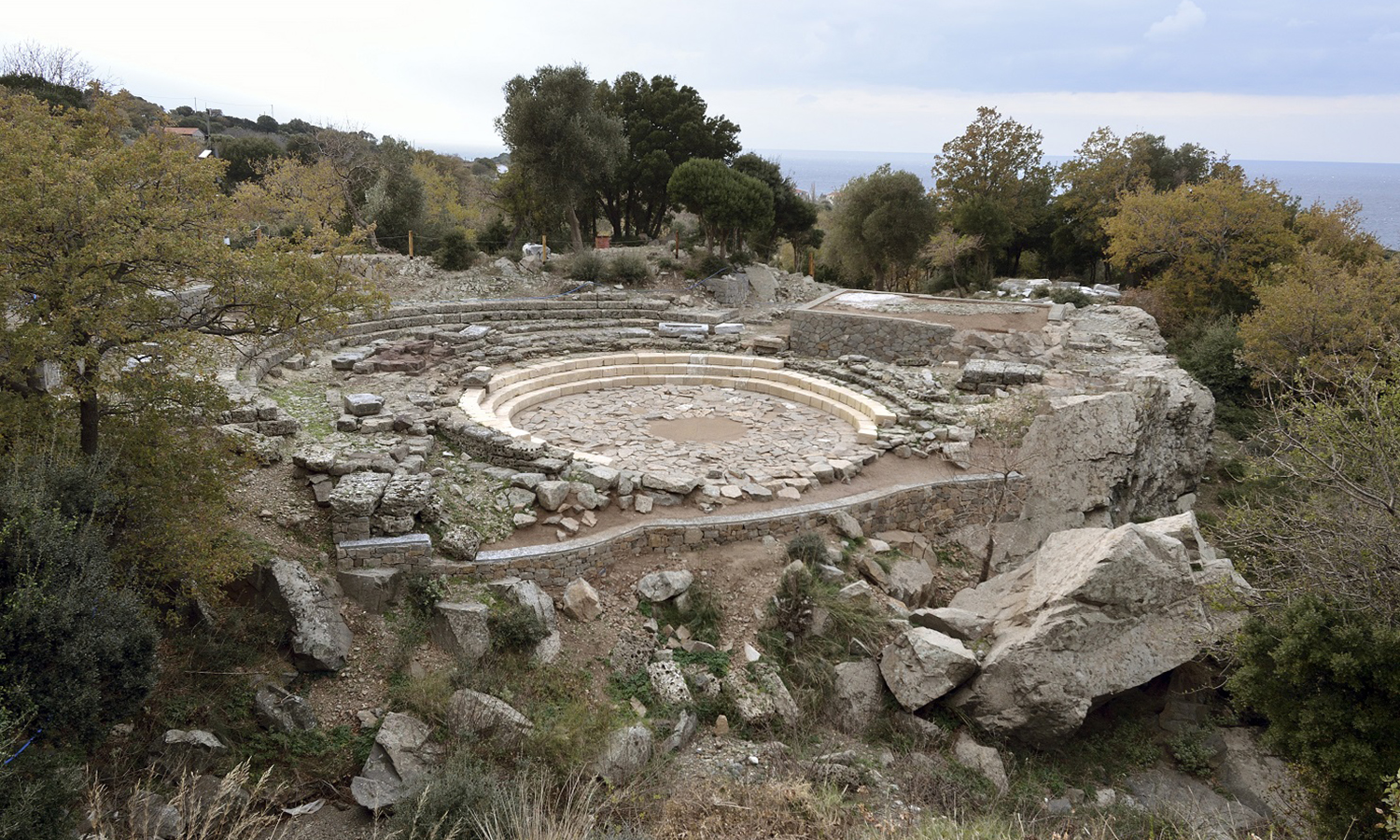 Theatral Circle from the SE.